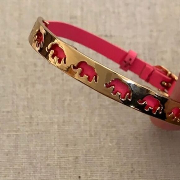 Stella & Dot Elephant Buckle Bracelet – Pink Leather & Gold Adjustable - Picture 3 of 4